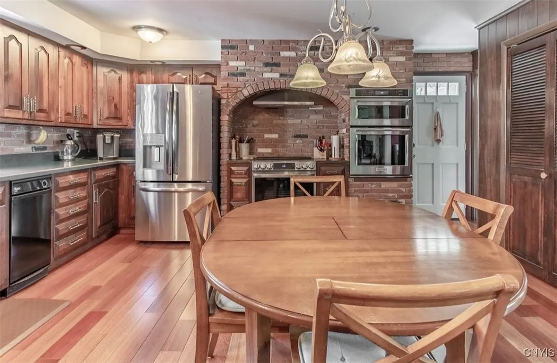13672 Us Route 11, Adams, New York 13606, Adams, New York 13606, 4 Bedrooms Bedrooms, 7 Rooms Rooms,2 BathroomsBathrooms,Residential,Closed,13672 Us Route 11, Adams, New York 13606,S1607404
