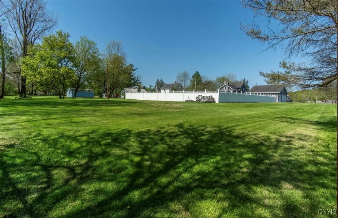 13672 Us Route 11, Adams, New York 13606, Adams, New York 13606, 4 Bedrooms Bedrooms, 7 Rooms Rooms,2 BathroomsBathrooms,Residential,Closed,13672 Us Route 11, Adams, New York 13606,S1607404