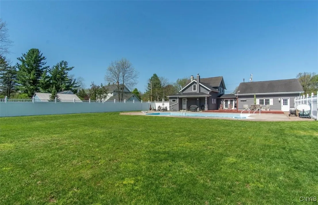 13672 Us Route 11, Adams, New York 13606, Adams, New York 13606, 4 Bedrooms Bedrooms, 7 Rooms Rooms,2 BathroomsBathrooms,Residential,Closed,13672 Us Route 11, Adams, New York 13606,S1607404