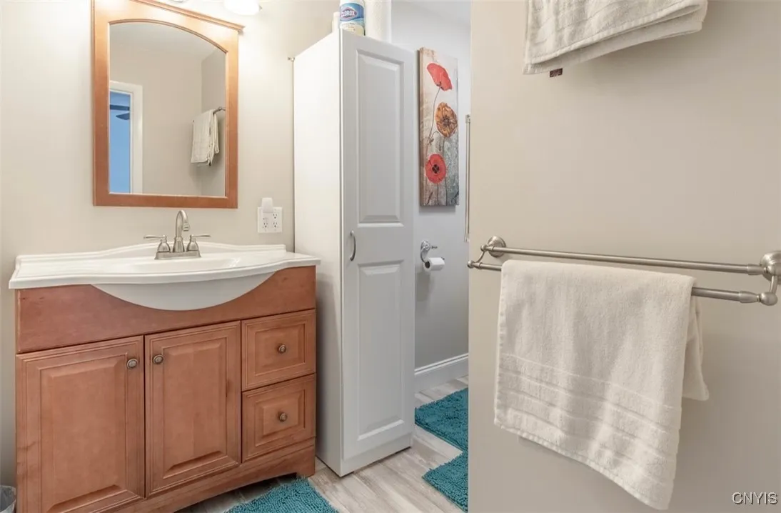 13672 Us Route 11, Adams, New York 13606, Adams, New York 13606, 4 Bedrooms Bedrooms, 7 Rooms Rooms,2 BathroomsBathrooms,Residential,Closed,13672 Us Route 11, Adams, New York 13606,S1607404