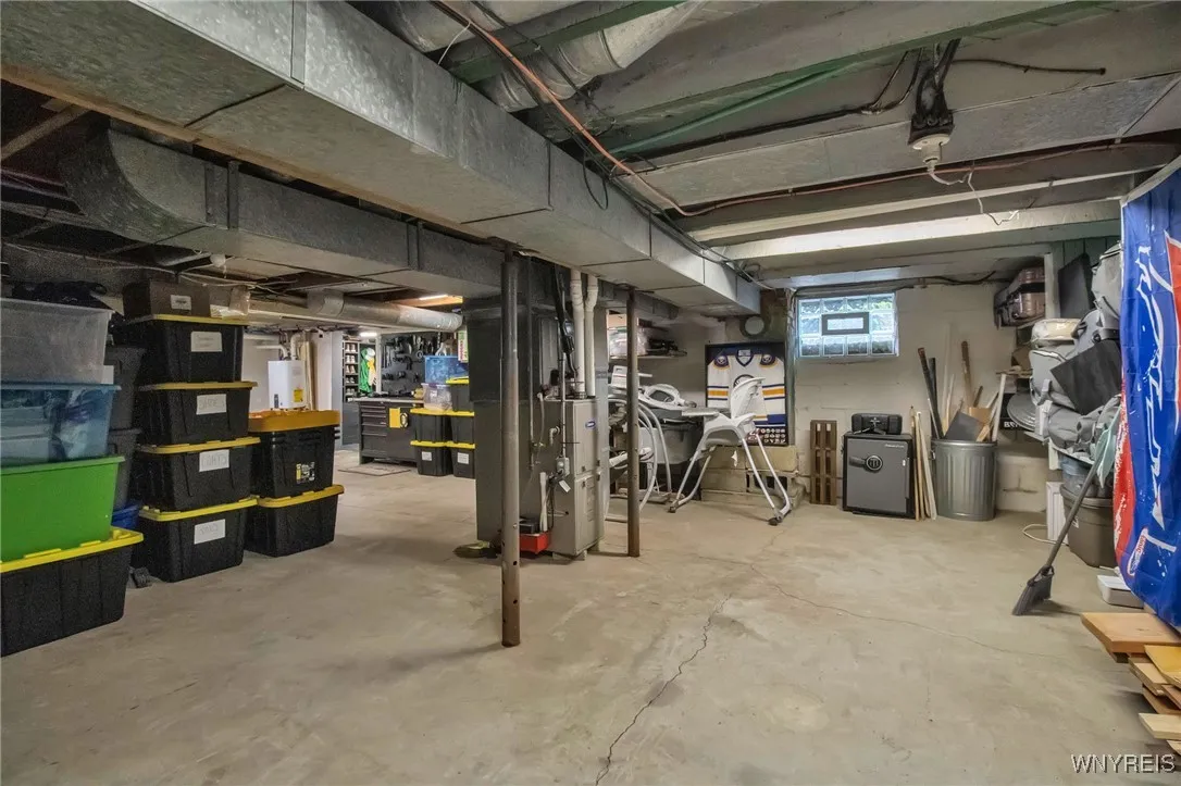 5031 Armor Duells Road, Orchard Park, New York 141, Orchard Park, New York 14127, 3 Bedrooms Bedrooms, 7 Rooms Rooms,2 BathroomsBathrooms,Residential,Closed,5031 Armor Duells Road, Orchard Park, New York 141,B1607451