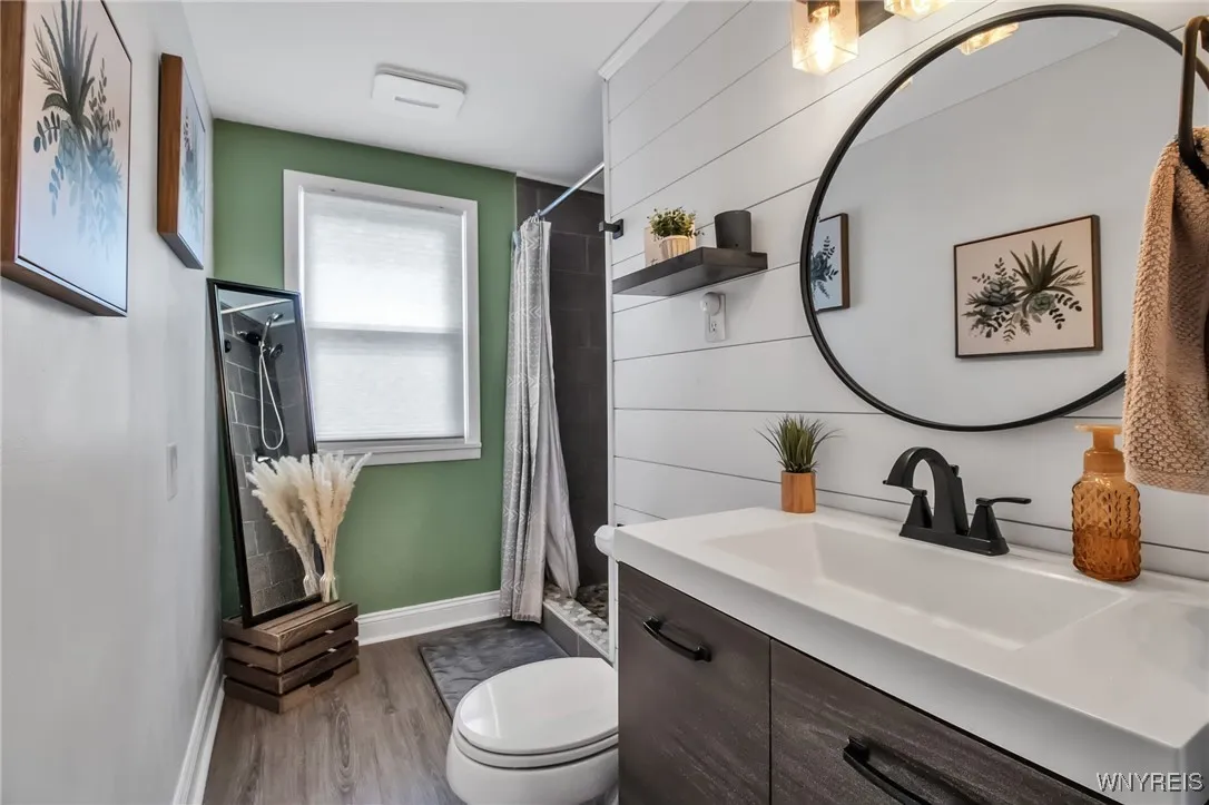 5031 Armor Duells Road, Orchard Park, New York 141, Orchard Park, New York 14127, 3 Bedrooms Bedrooms, 7 Rooms Rooms,2 BathroomsBathrooms,Residential,Closed,5031 Armor Duells Road, Orchard Park, New York 141,B1607451