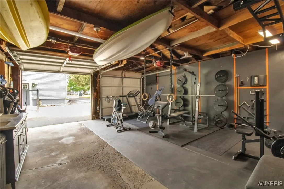 5031 Armor Duells Road, Orchard Park, New York 141, Orchard Park, New York 14127, 3 Bedrooms Bedrooms, 7 Rooms Rooms,2 BathroomsBathrooms,Residential,Closed,5031 Armor Duells Road, Orchard Park, New York 141,B1607451
