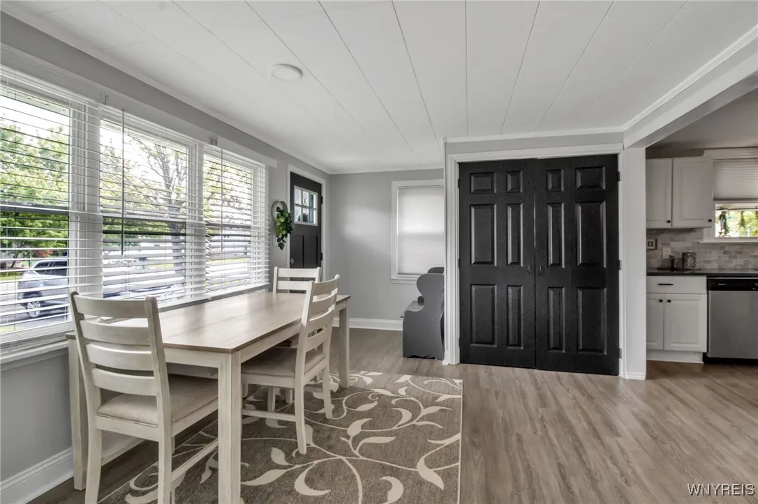 5031 Armor Duells Road, Orchard Park, New York 141, Orchard Park, New York 14127, 3 Bedrooms Bedrooms, 7 Rooms Rooms,2 BathroomsBathrooms,Residential,Closed,5031 Armor Duells Road, Orchard Park, New York 141,B1607451
