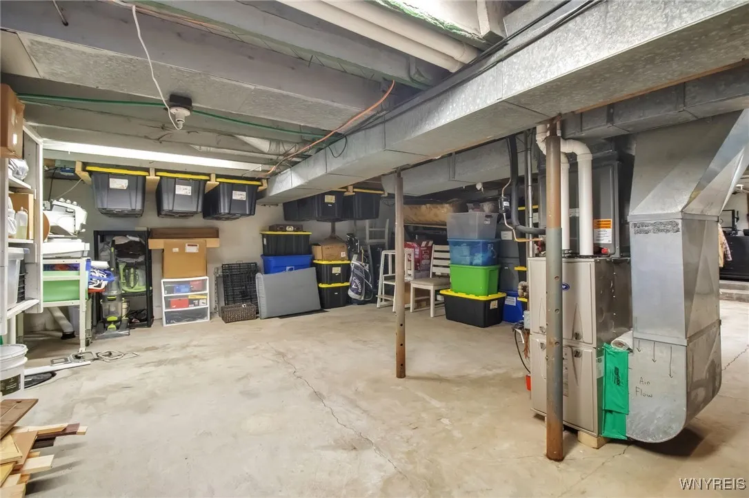 5031 Armor Duells Road, Orchard Park, New York 141, Orchard Park, New York 14127, 3 Bedrooms Bedrooms, 7 Rooms Rooms,2 BathroomsBathrooms,Residential,Closed,5031 Armor Duells Road, Orchard Park, New York 141,B1607451