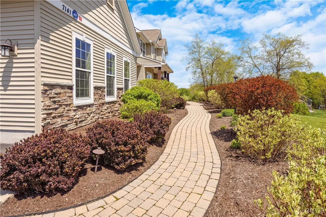 7141 Yellow Birch Circle, Pompey, New York 13078, Pompey, New York 13078, 4 Bedrooms Bedrooms, 9 Rooms Rooms,3 BathroomsBathrooms,Residential,Closed,7141 Yellow Birch Circle, Pompey, New York 13078,S1606112