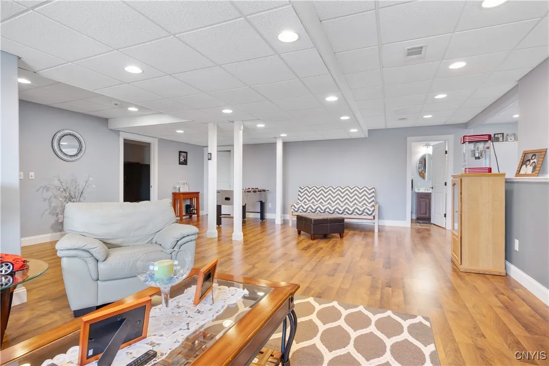7141 Yellow Birch Circle, Pompey, New York 13078, Pompey, New York 13078, 4 Bedrooms Bedrooms, 9 Rooms Rooms,3 BathroomsBathrooms,Residential,Closed,7141 Yellow Birch Circle, Pompey, New York 13078,S1606112