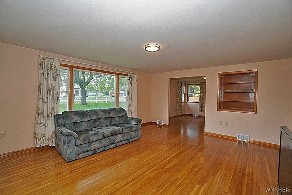 3738 Fuller Avenue, Hamburg, New York 14219, Hamburg, New York 14219, 3 Bedrooms Bedrooms, 6 Rooms Rooms,1 BathroomBathrooms,Residential,Closed,3738 Fuller Avenue, Hamburg, New York 14219,0,B1607081 3738 Fuller Avenue, Hamburg, New York 14219, Hamburg, New York 14219, 3 Bedrooms Bedrooms, 6 Rooms Rooms,1 BathroomBathrooms,Residential,Closed,3738 Fuller Avenue, Hamburg, New York 14219,0,B1607081