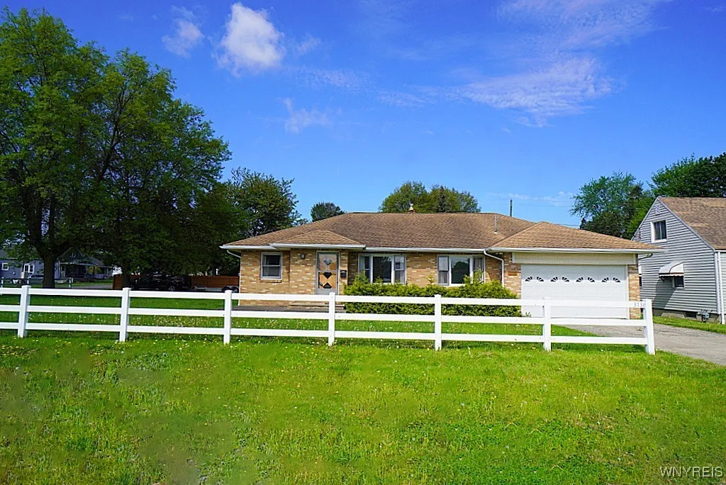 3738 Fuller Avenue, Hamburg, New York 14219, Hamburg, New York 14219, 3 Bedrooms Bedrooms, 6 Rooms Rooms,1 BathroomBathrooms,Residential,Closed,3738 Fuller Avenue, Hamburg, New York 14219,0,B1607081 3738 Fuller Avenue, Hamburg, New York 14219, Hamburg, New York 14219, 3 Bedrooms Bedrooms, 6 Rooms Rooms,1 BathroomBathrooms,Residential,Closed,3738 Fuller Avenue, Hamburg, New York 14219,0,B1607081