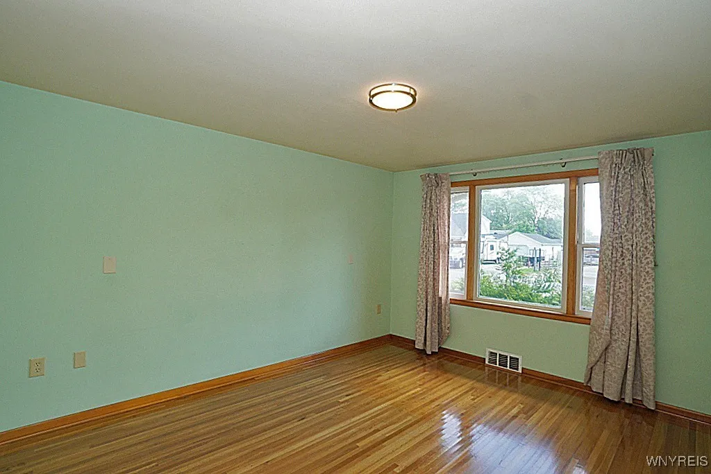 3738 Fuller Avenue, Hamburg, New York 14219, Hamburg, New York 14219, 3 Bedrooms Bedrooms, 6 Rooms Rooms,1 BathroomBathrooms,Residential,Closed,3738 Fuller Avenue, Hamburg, New York 14219,0,B1607081 3738 Fuller Avenue, Hamburg, New York 14219, Hamburg, New York 14219, 3 Bedrooms Bedrooms, 6 Rooms Rooms,1 BathroomBathrooms,Residential,Closed,3738 Fuller Avenue, Hamburg, New York 14219,0,B1607081