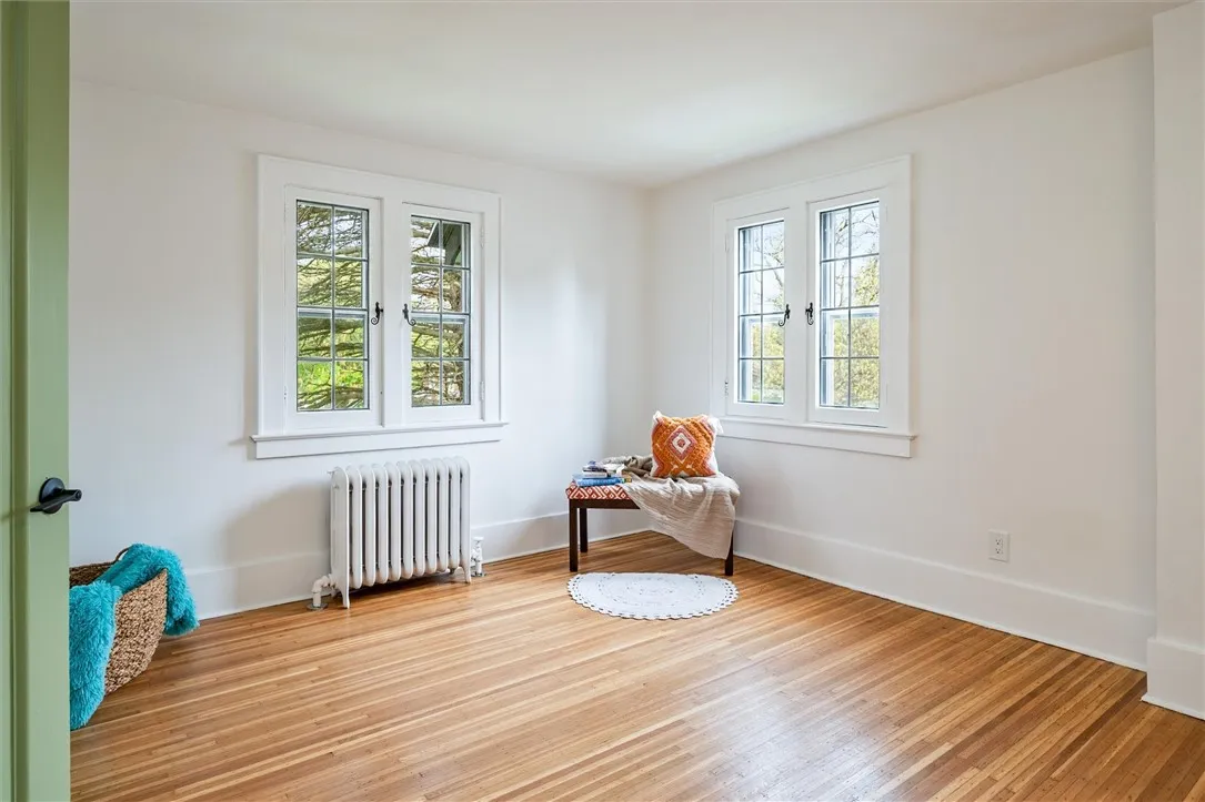 202 Crosman Terrace, Rochester, New York 14620, Rochester, New York 14620, 3 Bedrooms Bedrooms, 7 Rooms Rooms,1 BathroomBathrooms,Residential,Closed,202 Crosman Terrace, Rochester, New York 14620,R1607341