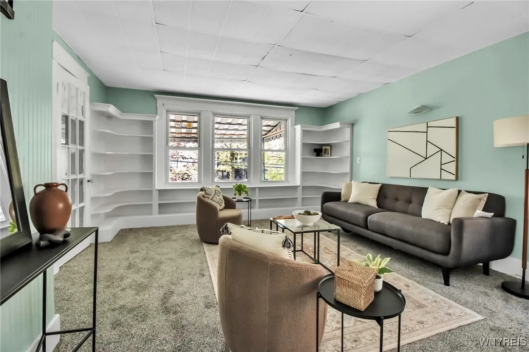 2254 Grand Avenue, Niagara Falls, New York 14301, Niagara Falls, New York 14301, 5 Bedrooms Bedrooms, ,2 BathroomsBathrooms,Residential,Closed,2254 Grand Avenue, Niagara Falls, New York 14301,0,B1607377