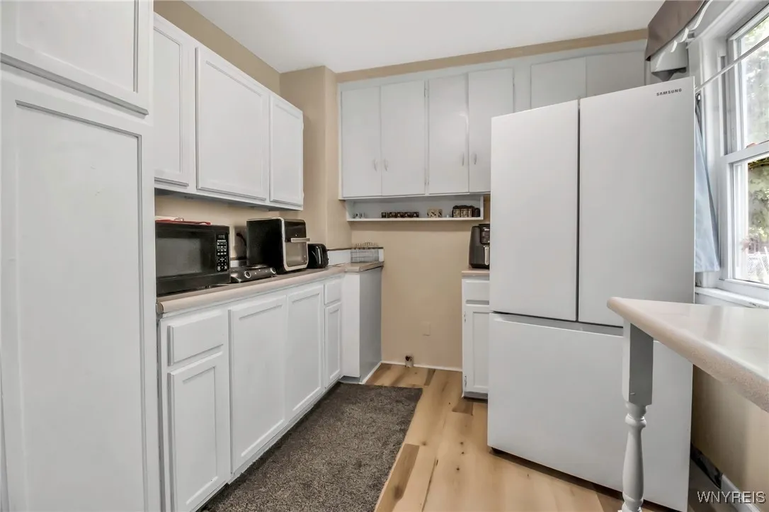 2254 Grand Avenue, Niagara Falls, New York 14301, Niagara Falls, New York 14301, 5 Bedrooms Bedrooms, ,2 BathroomsBathrooms,Residential,Closed,2254 Grand Avenue, Niagara Falls, New York 14301,0,B1607377