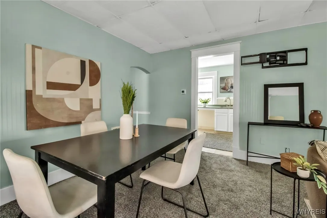 2254 Grand Avenue, Niagara Falls, New York 14301, Niagara Falls, New York 14301, 5 Bedrooms Bedrooms, ,2 BathroomsBathrooms,Residential,Closed,2254 Grand Avenue, Niagara Falls, New York 14301,0,B1607377