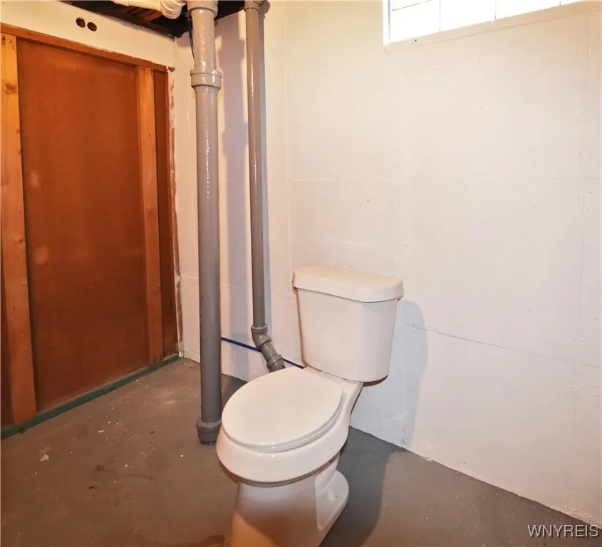 41 Elmview Avenue, Lackawanna, New York 14218, Lackawanna, New York 14218, 3 Bedrooms Bedrooms, 5 Rooms Rooms,1 BathroomBathrooms,Residential,Closed,41 Elmview Avenue, Lackawanna, New York 14218,0,B1606374
