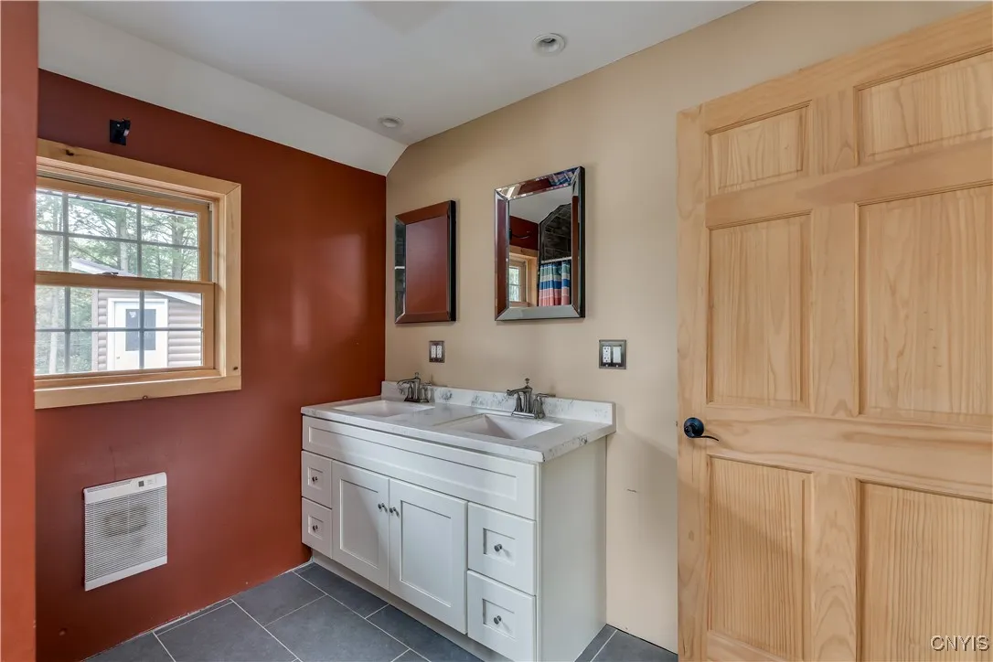 Upstairs bathroom