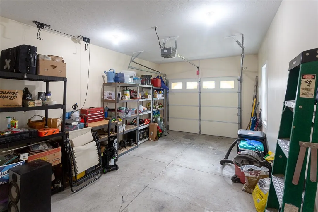 13 Hawthorn Circle, Geneseo, New York 14454, Geneseo, New York 14454, 2 Bedrooms Bedrooms, 6 Rooms Rooms,1 BathroomBathrooms,Residential,Closed,13 Hawthorn Circle, Geneseo, New York 14454,R1607563