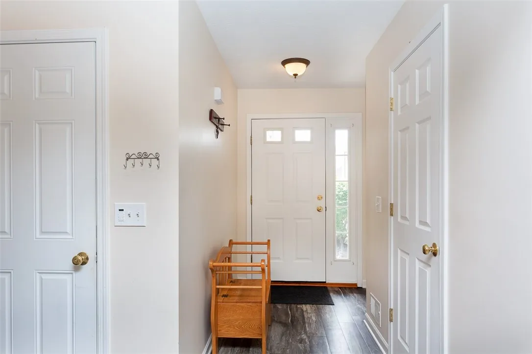13 Hawthorn Circle, Geneseo, New York 14454, Geneseo, New York 14454, 2 Bedrooms Bedrooms, 6 Rooms Rooms,1 BathroomBathrooms,Residential,Closed,13 Hawthorn Circle, Geneseo, New York 14454,R1607563