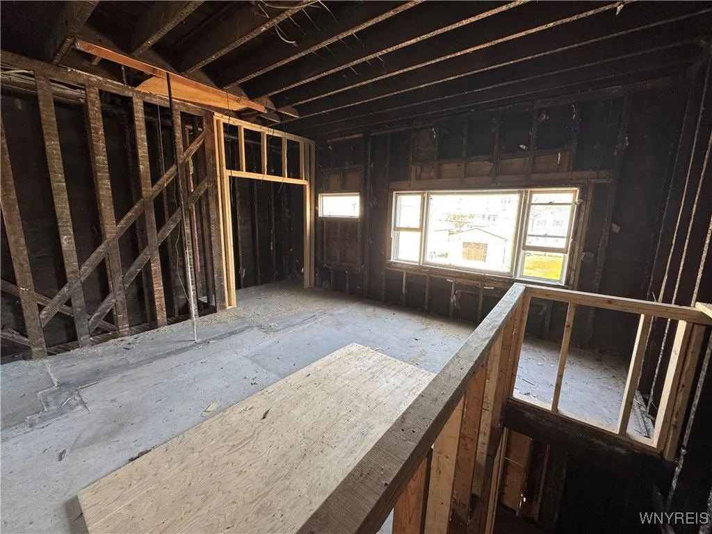 98 Tennessee Street, Buffalo, New York 14204, Buffalo, New York 14204, 3 Bedrooms Bedrooms, 5 Rooms Rooms,1 BathroomBathrooms,Residential,For Sale,98 Tennessee Street, Buffalo, New York 14204,B1606274