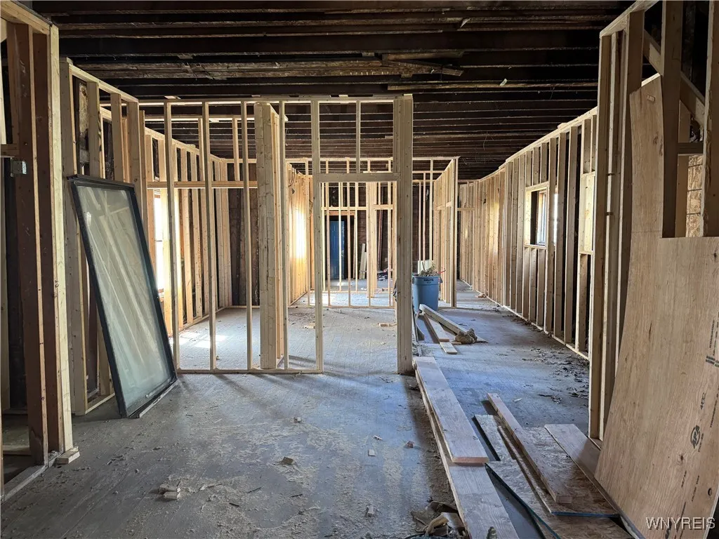 98 Tennessee Street, Buffalo, New York 14204, Buffalo, New York 14204, 3 Bedrooms Bedrooms, 5 Rooms Rooms,1 BathroomBathrooms,Residential,For Sale,98 Tennessee Street, Buffalo, New York 14204,B1606274