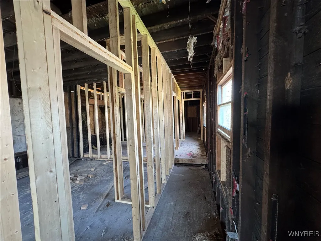 98 Tennessee Street, Buffalo, New York 14204, Buffalo, New York 14204, 3 Bedrooms Bedrooms, 5 Rooms Rooms,1 BathroomBathrooms,Residential,For Sale,98 Tennessee Street, Buffalo, New York 14204,B1606274