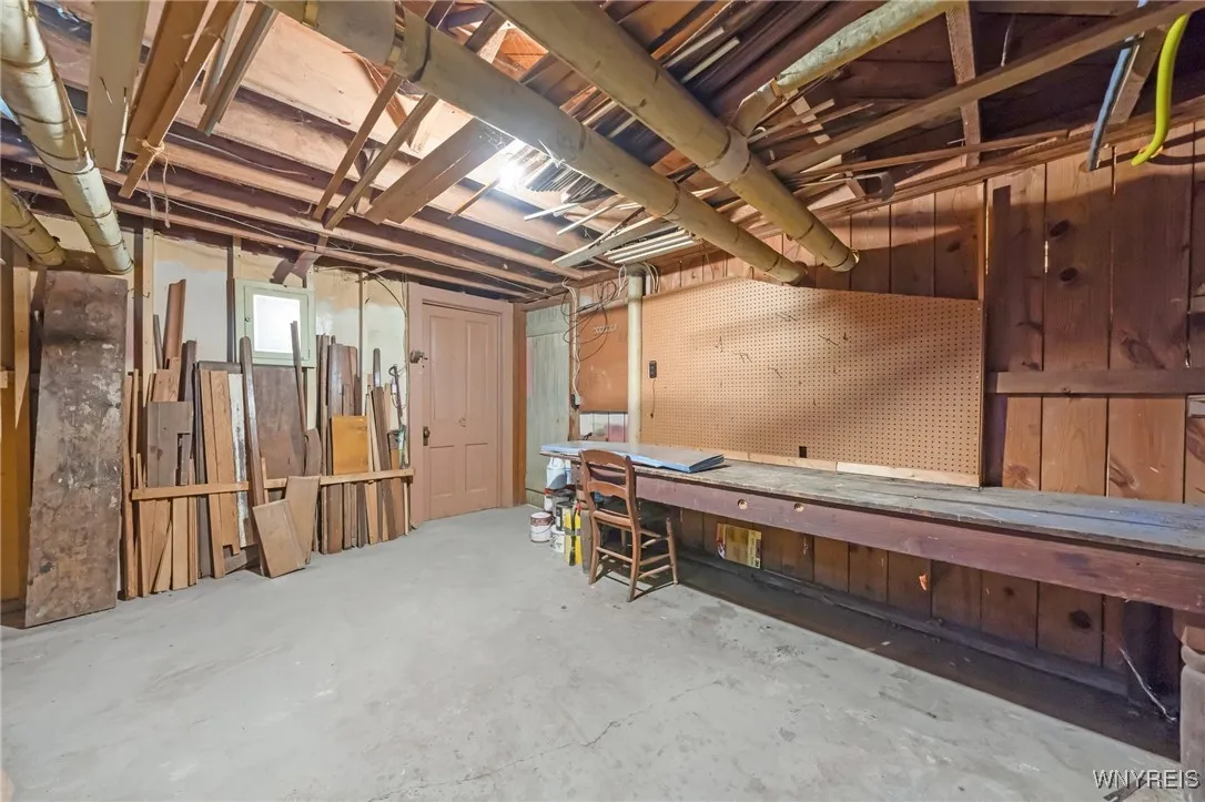 11020 Fairview Drive, Perrysburg, New York 14070, Perrysburg, New York 14070, 4 Bedrooms Bedrooms, 11 Rooms Rooms,2 BathroomsBathrooms,Residential,Closed,11020 Fairview Drive, Perrysburg, New York 14070,0,B1607026