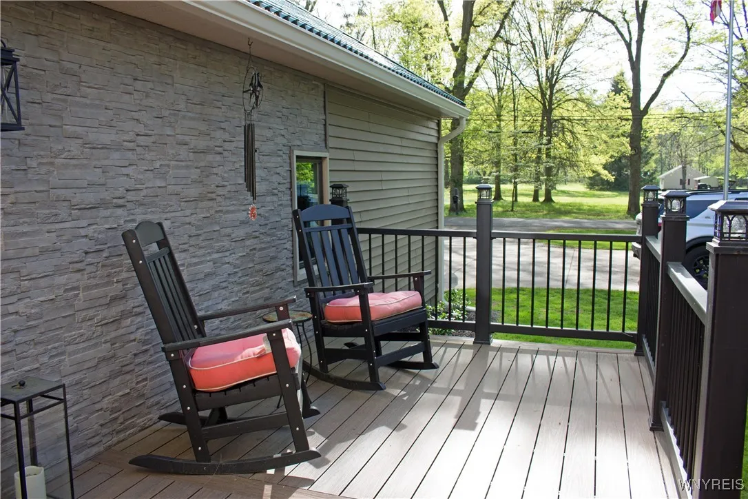 Deck entrance