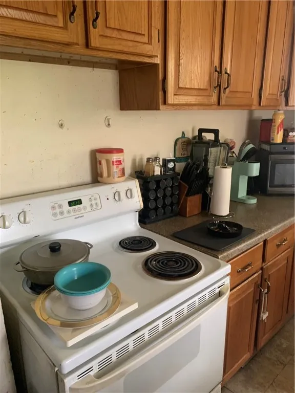 30 Woodbine Avenue, Rochester, New York 14619, Rochester, New York 14619, 3 Bedrooms Bedrooms, ,2 BathroomsBathrooms,Residential,Closed,30 Woodbine Avenue, Rochester, New York 14619,0,R1607668
