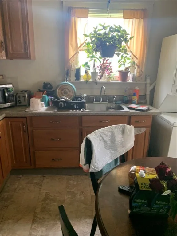 30 Woodbine Avenue, Rochester, New York 14619, Rochester, New York 14619, 3 Bedrooms Bedrooms, ,2 BathroomsBathrooms,Residential,Closed,30 Woodbine Avenue, Rochester, New York 14619,0,R1607668