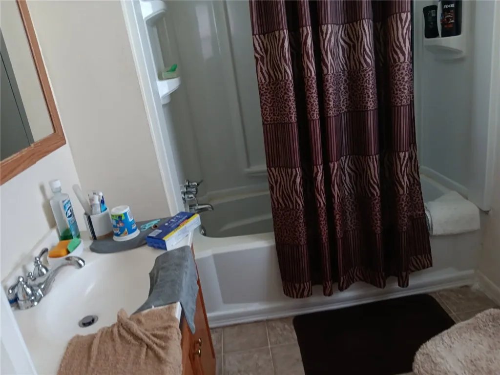 30 Woodbine Avenue, Rochester, New York 14619, Rochester, New York 14619, 3 Bedrooms Bedrooms, ,2 BathroomsBathrooms,Residential,Closed,30 Woodbine Avenue, Rochester, New York 14619,0,R1607668