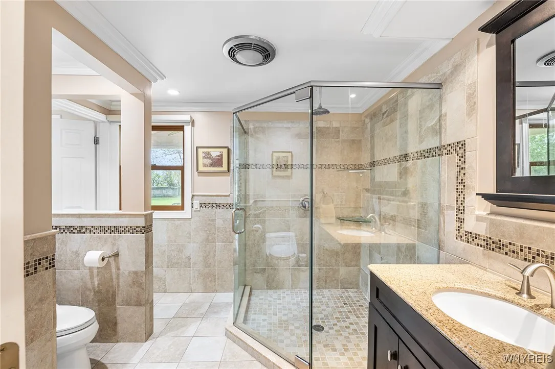 80 Rolling Hills Drive, West Seneca, New York 1422, West Seneca, New York 14224, 6 Bedrooms Bedrooms, 10 Rooms Rooms,4 BathroomsBathrooms,Residential,For Sale,80 Rolling Hills Drive, West Seneca, New York 1422,0,B1607624