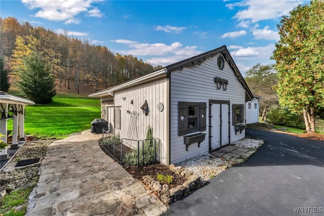 9811 Deer Creek Road, Genesee, New York 14770, Genesee, New York 14770, 3 Bedrooms Bedrooms, 7 Rooms Rooms,3 BathroomsBathrooms,Residential,For Sale,9811 Deer Creek Road, Genesee, New York 14770,B1607702