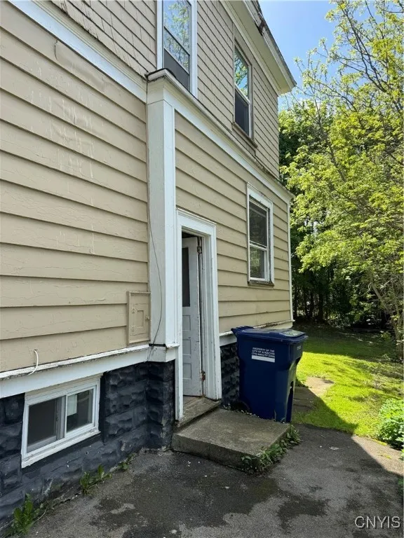 162 Reed Avenue, Syracuse, New York 13207, Syracuse, New York 13207, 3 Bedrooms Bedrooms, 7 Rooms Rooms,1 BathroomBathrooms,Residential,Closed,162 Reed Avenue, Syracuse, New York 13207,0,S1605792