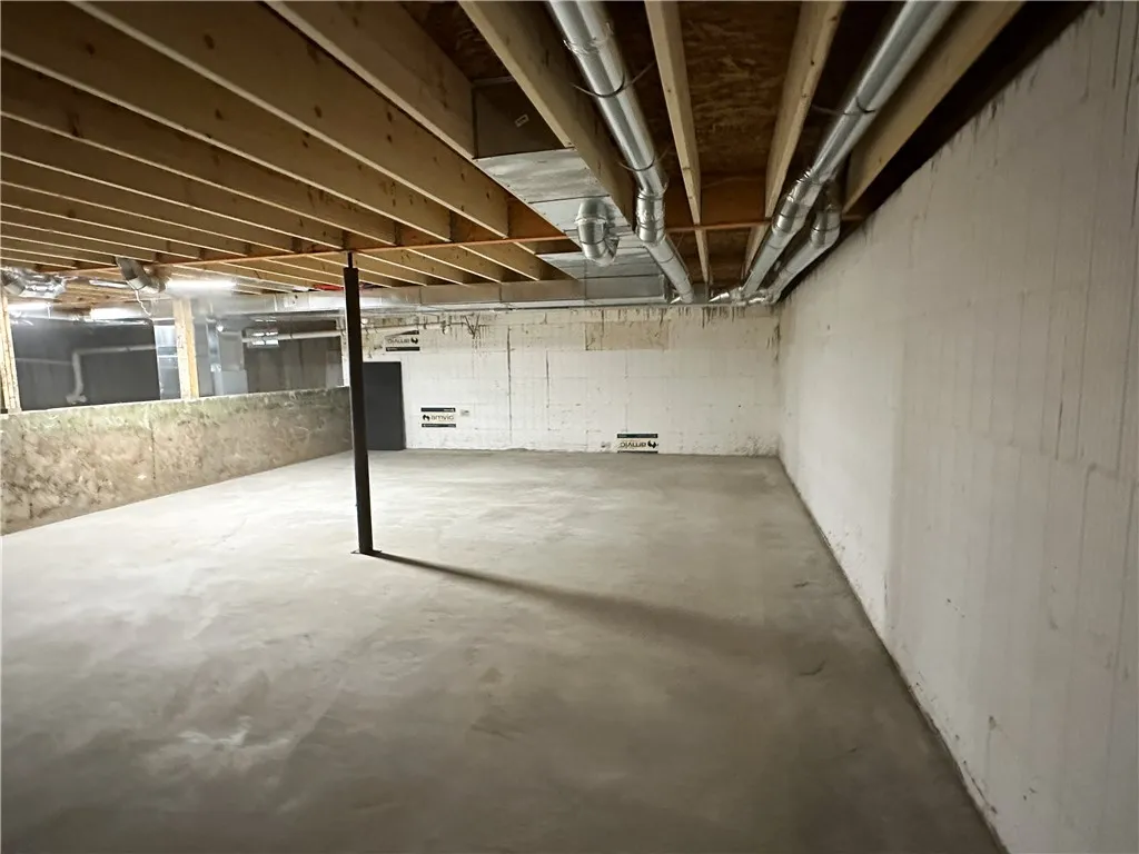 258 Mcmaster Street, Bath, New York 14810, Bath, New York 14810, 3 Bedrooms Bedrooms, 8 Rooms Rooms,2 BathroomsBathrooms,Residential,For Sale,258 Mcmaster Street, Bath, New York 14810,R1607673