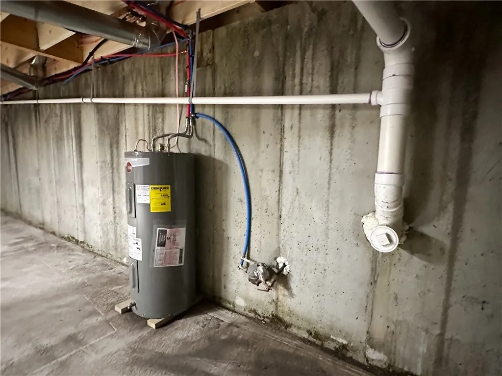 258 Mcmaster Street, Bath, New York 14810, Bath, New York 14810, 3 Bedrooms Bedrooms, 8 Rooms Rooms,2 BathroomsBathrooms,Residential,For Sale,258 Mcmaster Street, Bath, New York 14810,0,R1607673