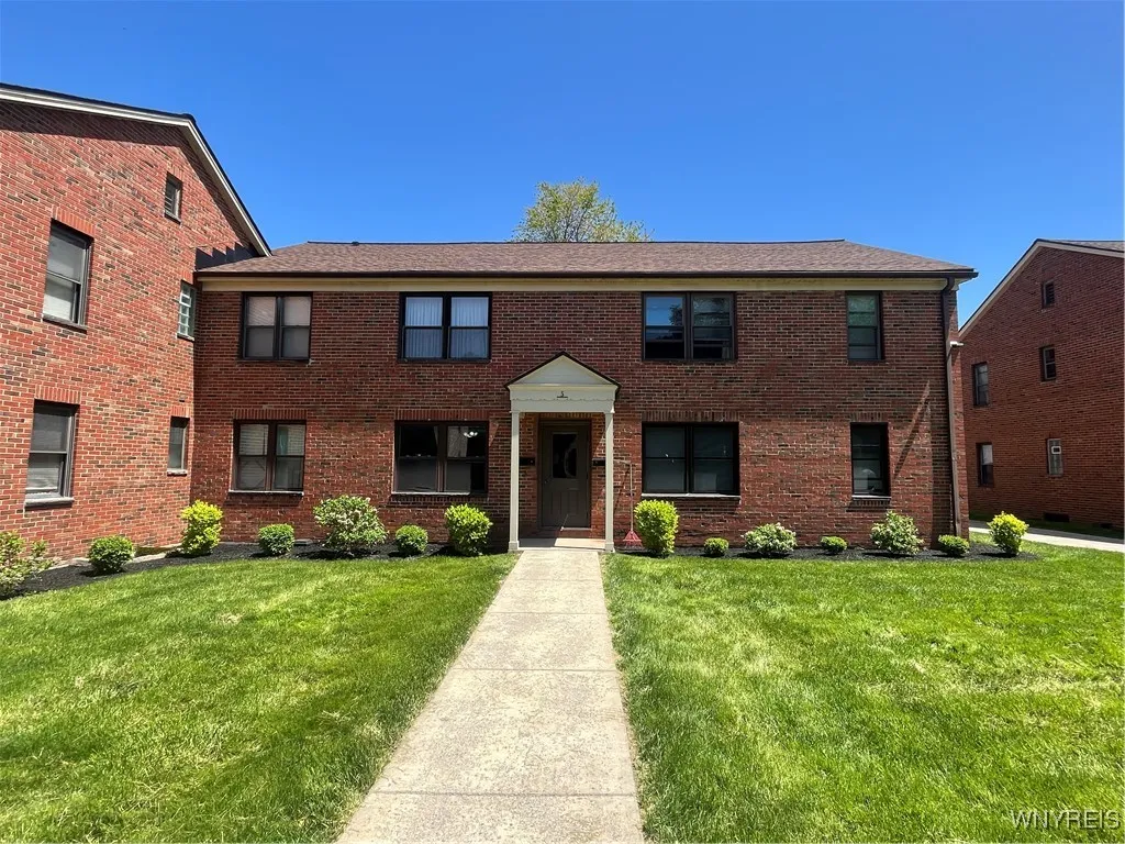 3901 Main Street 5d, Amherst, New York 14226, Amherst, New York 14226, 2 Bedrooms Bedrooms, 5 Rooms Rooms,1 BathroomBathrooms,Residential Lease,Closed,3901 Main Street 5d, Amherst, New York 14226,0,B1607742