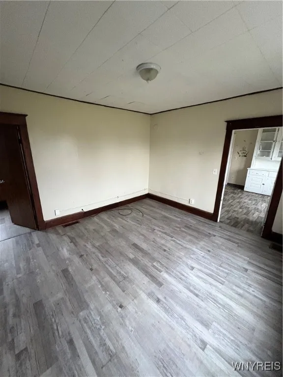 993 Smith Street, Buffalo, New York 14212, Buffalo, New York 14212, 3 Bedrooms Bedrooms, 6 Rooms Rooms,1 BathroomBathrooms,Residential Lease,Closed,993 Smith Street, Buffalo, New York 14212,0,B1606761