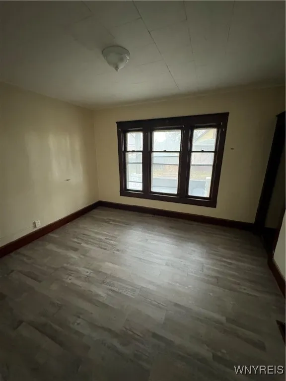 993 Smith Street, Buffalo, New York 14212, Buffalo, New York 14212, 3 Bedrooms Bedrooms, 6 Rooms Rooms,1 BathroomBathrooms,Residential Lease,Closed,993 Smith Street, Buffalo, New York 14212,0,B1606761