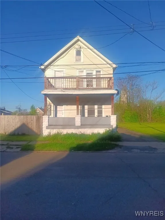 993 Smith Street, Buffalo, New York 14212, Buffalo, New York 14212, 3 Bedrooms Bedrooms, 6 Rooms Rooms,1 BathroomBathrooms,Residential Lease,Closed,993 Smith Street, Buffalo, New York 14212,0,B1606761