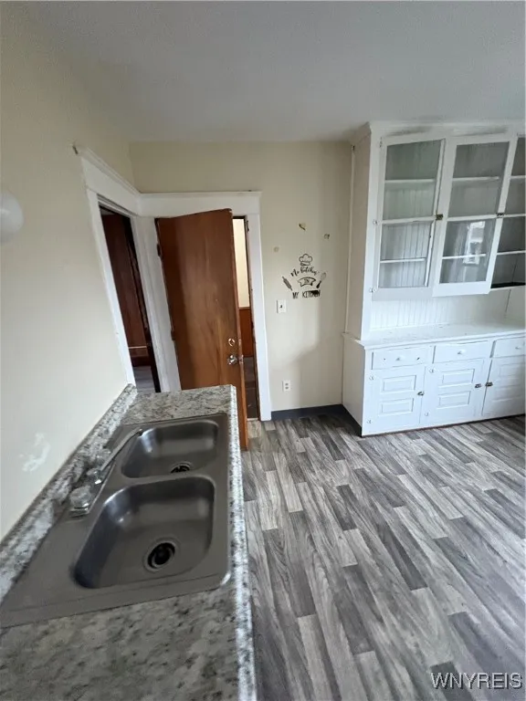 993 Smith Street, Buffalo, New York 14212, Buffalo, New York 14212, 3 Bedrooms Bedrooms, 6 Rooms Rooms,1 BathroomBathrooms,Residential Lease,Closed,993 Smith Street, Buffalo, New York 14212,0,B1606761