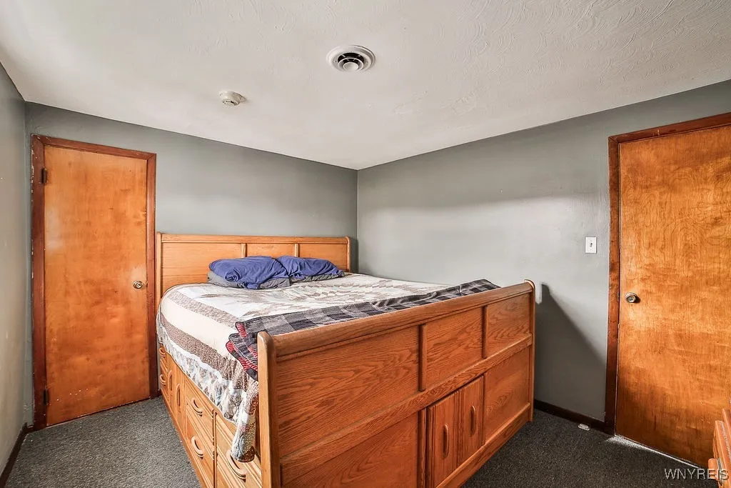 3648 South Park Avenue, Hamburg, New York 14219, Hamburg, New York 14219, 4 Bedrooms Bedrooms, ,2 BathroomsBathrooms,Residential,For Sale,3648 South Park Avenue, Hamburg, New York 14219,0,B1607765