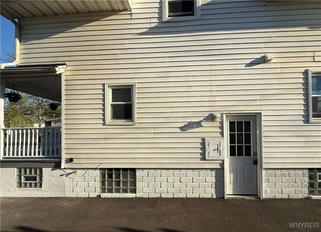 101 Spruce Street, Lackawanna, New York 14218, Lackawanna, New York 14218, 3 Bedrooms Bedrooms, 8 Rooms Rooms,1 BathroomBathrooms,Residential,Closed,101 Spruce Street, Lackawanna, New York 14218,0,B1607772