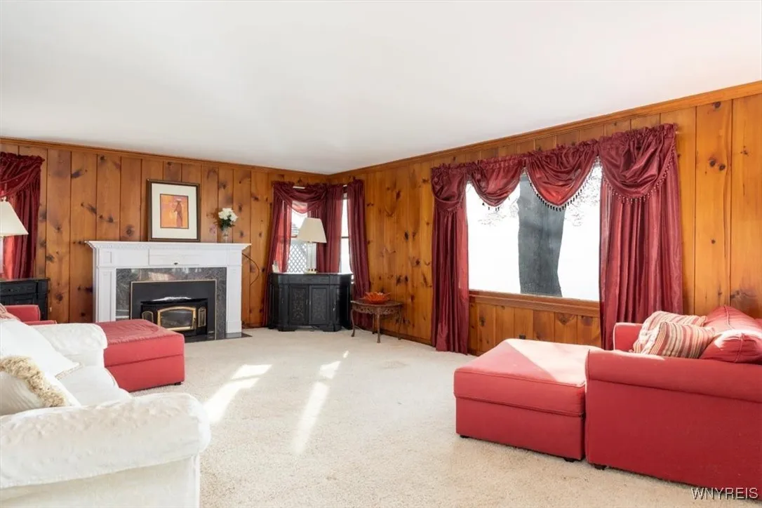 9910 & 9912 Shorecliff Road, Evans, New York 1, Evans, New York 14006, 5 Bedrooms Bedrooms, 10 Rooms Rooms,3 BathroomsBathrooms,Residential,Closed,9910 & 9912 Shorecliff Road, Evans, New York 1,0,B1605499