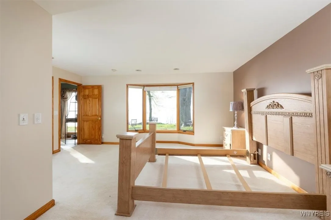 9910 & 9912 Shorecliff Road, Evans, New York 1, Evans, New York 14006, 5 Bedrooms Bedrooms, 10 Rooms Rooms,3 BathroomsBathrooms,Residential,Closed,9910 & 9912 Shorecliff Road, Evans, New York 1,0,B1605499