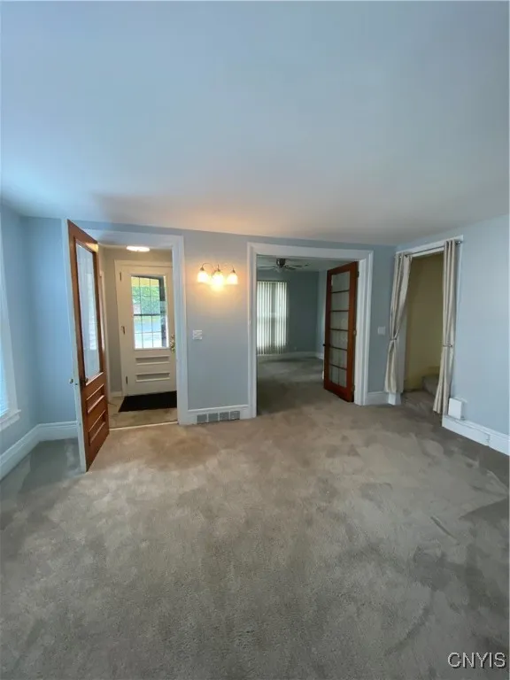 533 Mundy Street, Watertown-city, New York 13601, Watertown City, New York 13601, 9 Bedrooms Bedrooms, ,3 BathroomsBathrooms,Residential,For Sale,533 Mundy Street, Watertown-city, New York 13601,0,S1607803