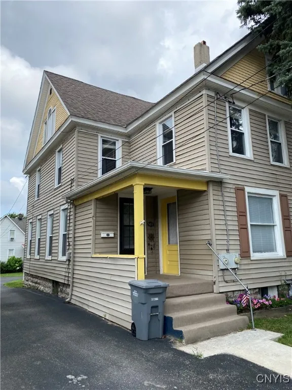 533 Mundy Street, Watertown-city, New York 13601, Watertown City, New York 13601, 9 Bedrooms Bedrooms, ,3 BathroomsBathrooms,Residential,For Sale,533 Mundy Street, Watertown-city, New York 13601,0,S1607803