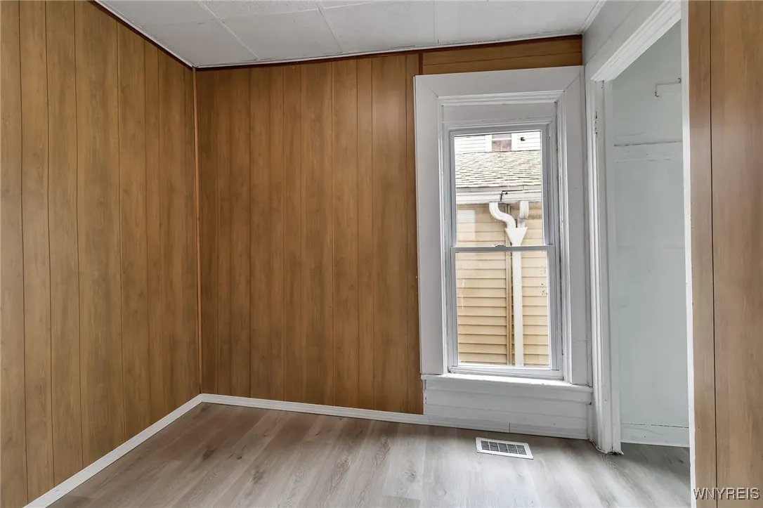 317 Plymouth Avenue, Buffalo, New York 14213, Buffalo, New York 14213, 7 Bedrooms Bedrooms, ,2 BathroomsBathrooms,Residential,Closed,317 Plymouth Avenue, Buffalo, New York 14213,0,B1606897