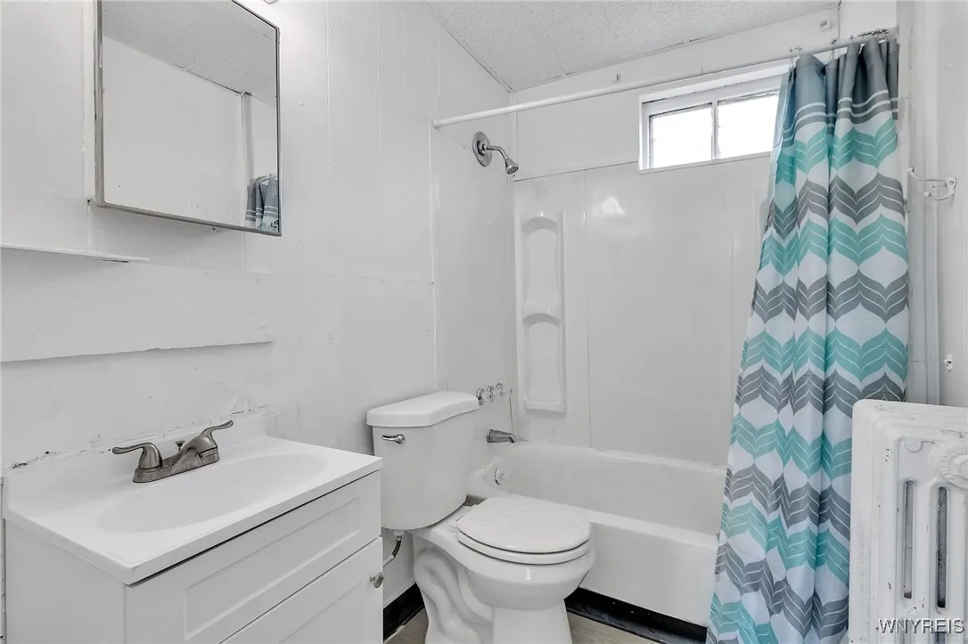 317 Plymouth Avenue, Buffalo, New York 14213, Buffalo, New York 14213, 7 Bedrooms Bedrooms, ,2 BathroomsBathrooms,Residential,Closed,317 Plymouth Avenue, Buffalo, New York 14213,0,B1606897