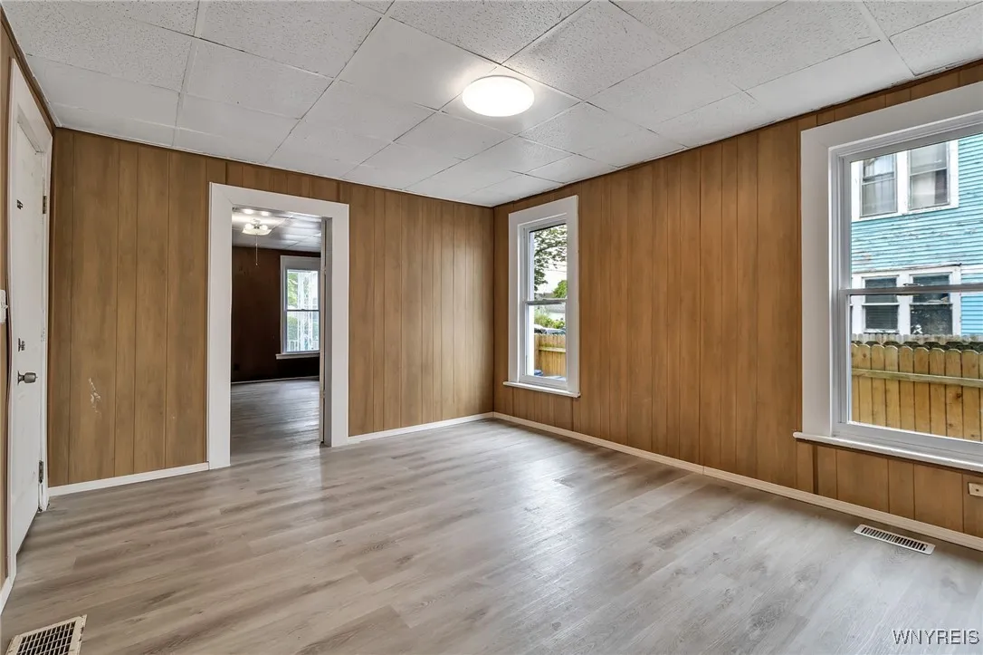 317 Plymouth Avenue, Buffalo, New York 14213, Buffalo, New York 14213, 7 Bedrooms Bedrooms, ,2 BathroomsBathrooms,Residential,Closed,317 Plymouth Avenue, Buffalo, New York 14213,0,B1606897