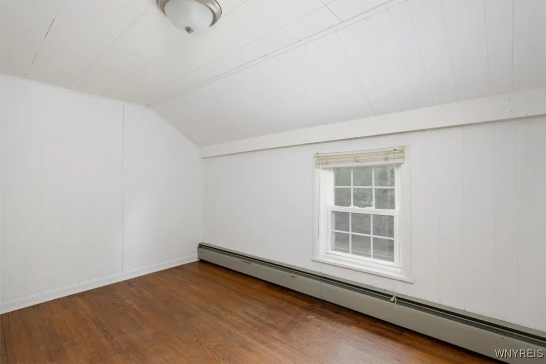 6028 Smith Road, Hamburg, New York 14075, Hamburg, New York 14075, 3 Bedrooms Bedrooms, 6 Rooms Rooms,1 BathroomBathrooms,Residential,Closed,6028 Smith Road, Hamburg, New York 14075,0,B1607373